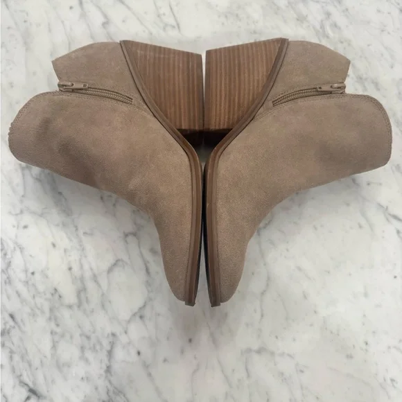 EXCELLENT Lucky Brand Leather Suede Tan Women’s Ankle Boot Size 9 - Picture 5 of 8